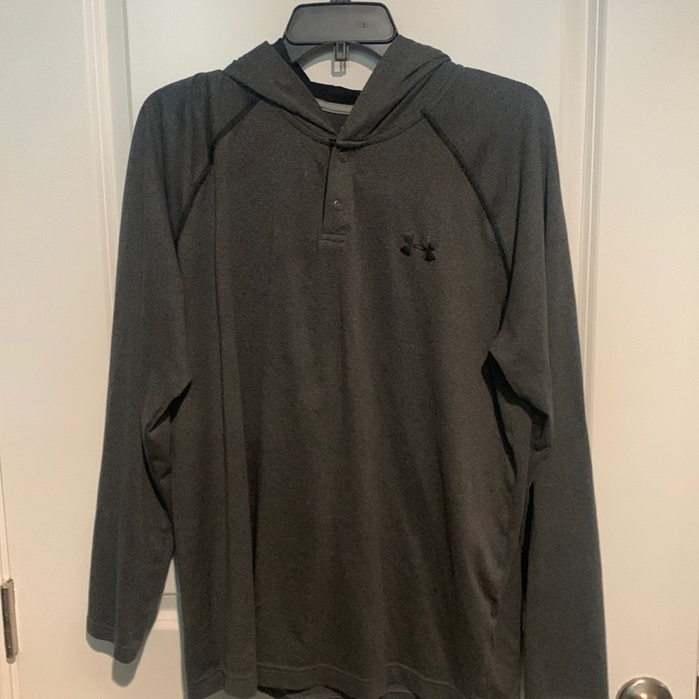 Under Armour Long Sleeve Light Hoodie